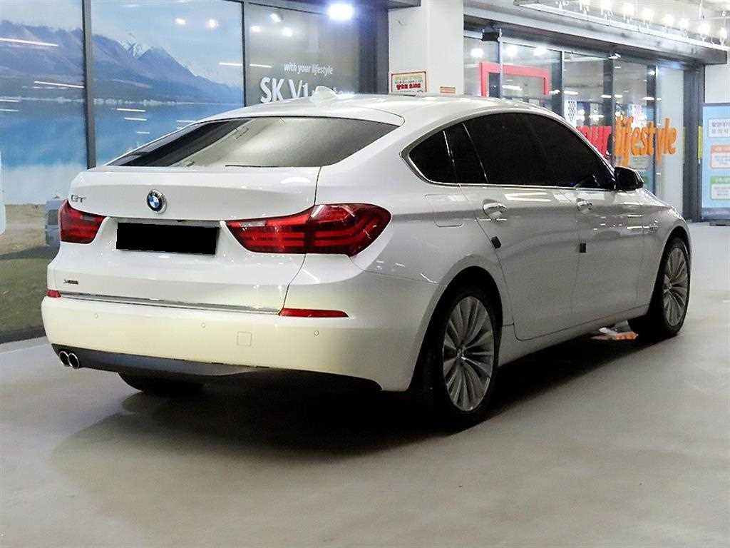 BMW Gran Turismo — photo 04
