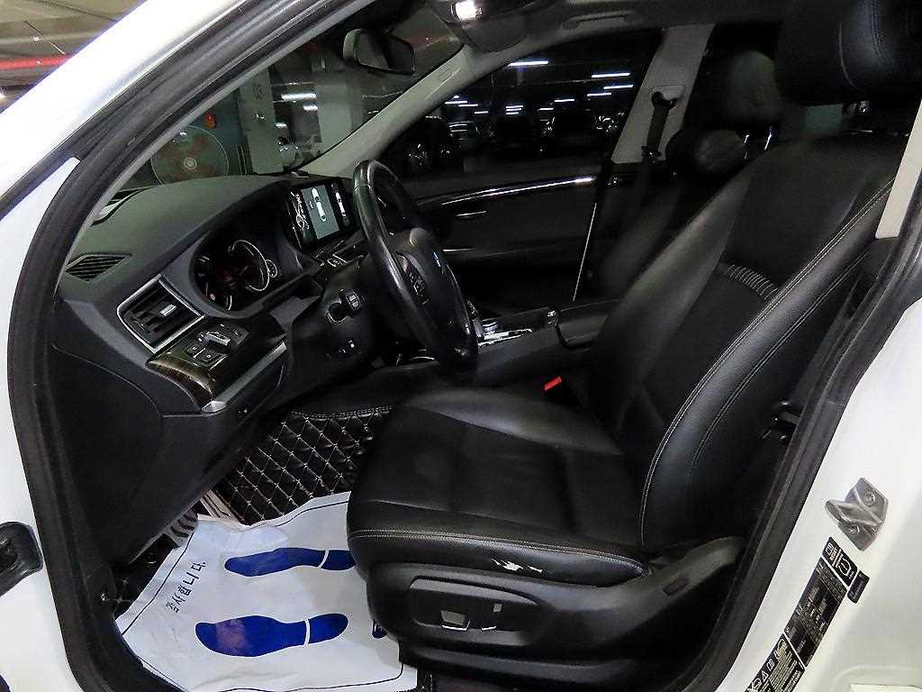 BMW Gran Turismo — photo 06