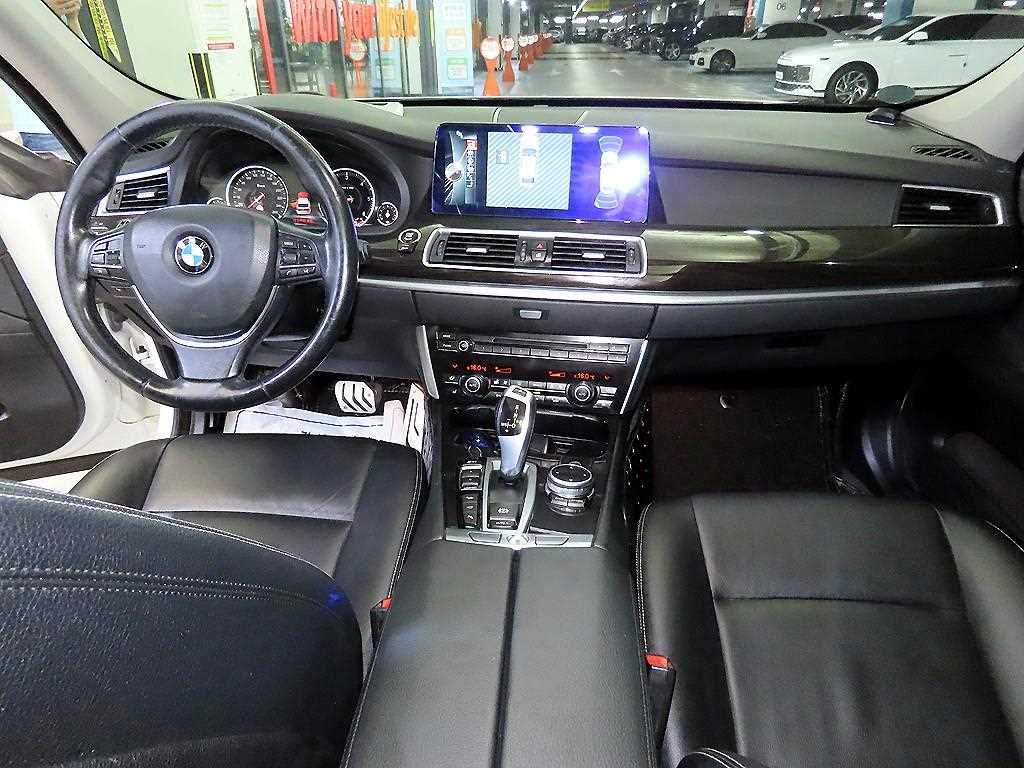 BMW Gran Turismo — photo 10