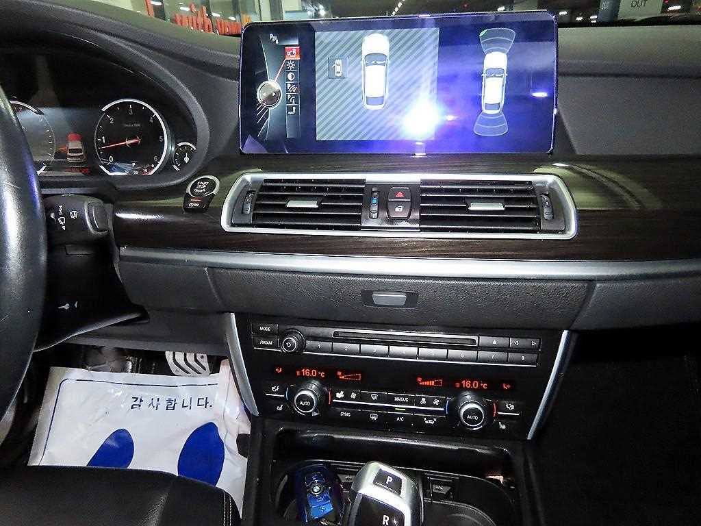BMW Gran Turismo — photo 11