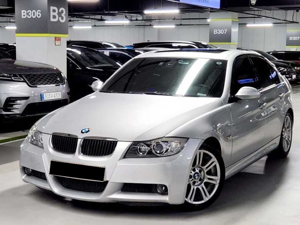 BMW 3-Series — photo 02