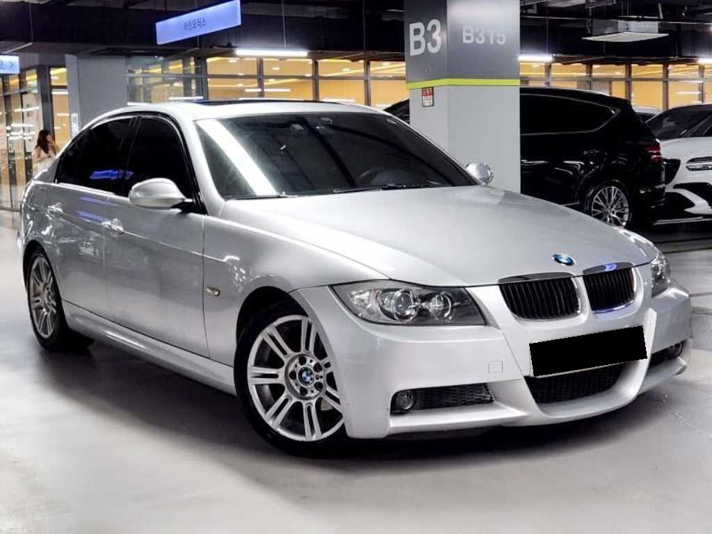 BMW 3-Series — photo 03