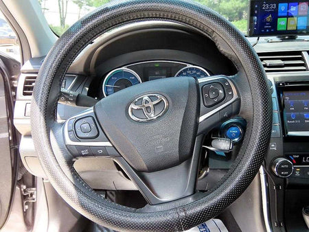 Toyota Camry — photo 08