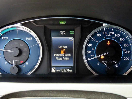 Toyota Camry — photo 09