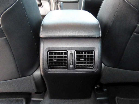 Toyota Camry — photo 17