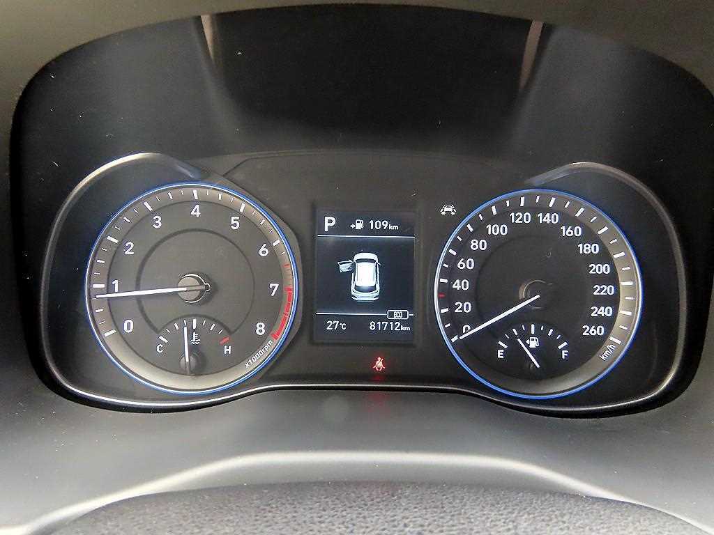 Hyundai Kona — photo 09