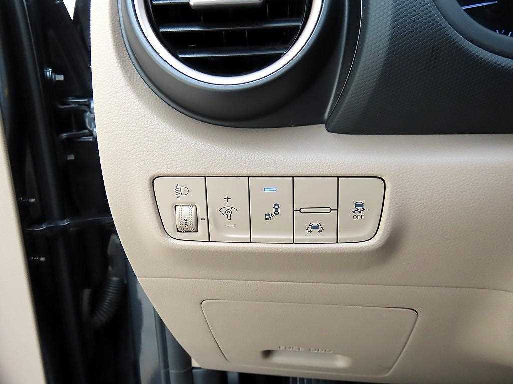 Hyundai Kona — photo 12
