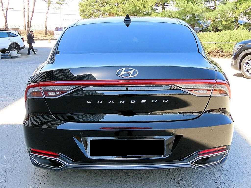 Hyundai Grandeur — photo 04