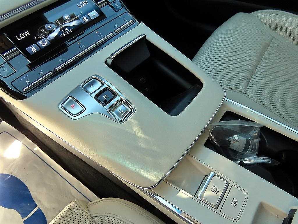 Hyundai Grandeur — photo 12