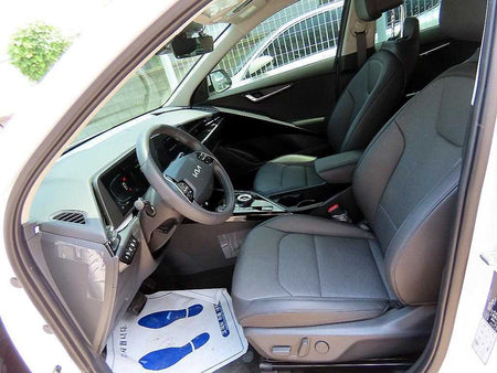 Kia Niro — photo 05