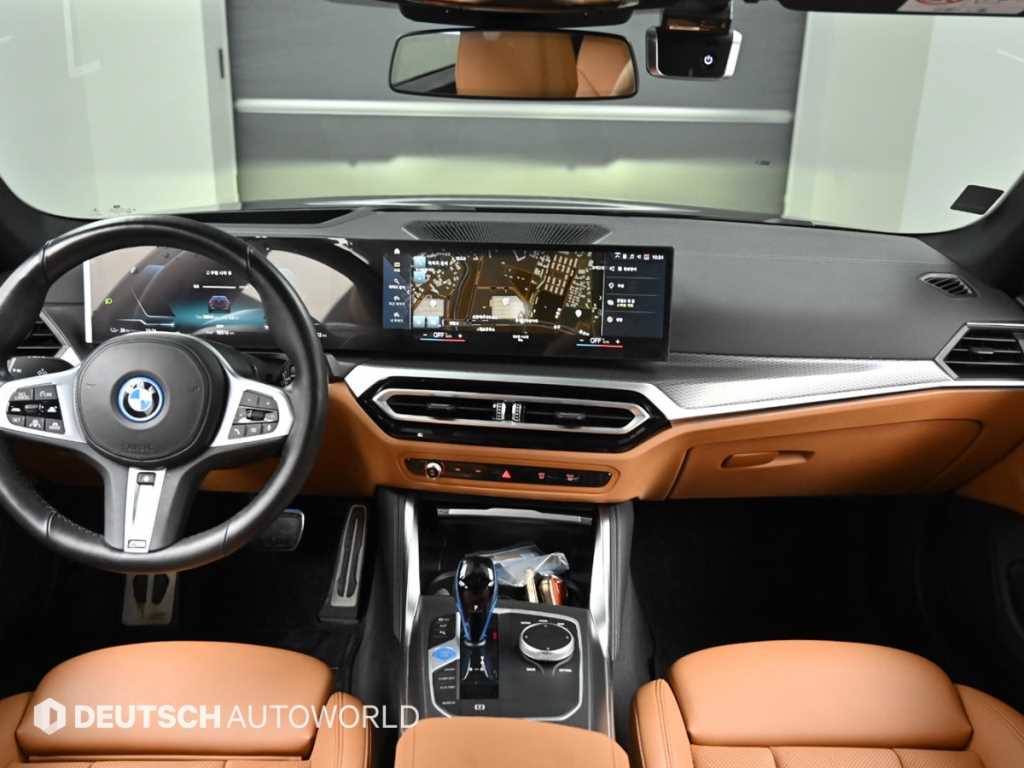 BMW i4 — photo 07