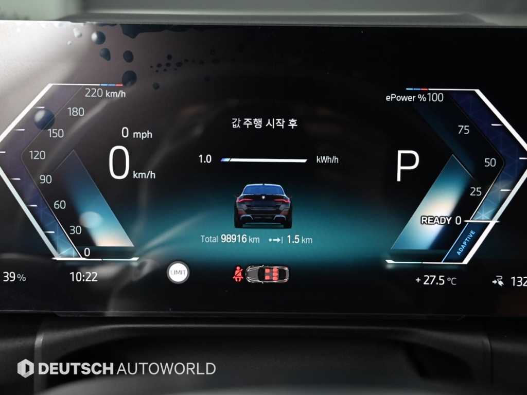 BMW i4 — photo 08