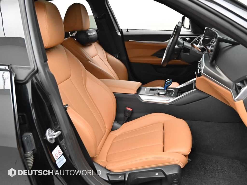 BMW i4 — photo 10