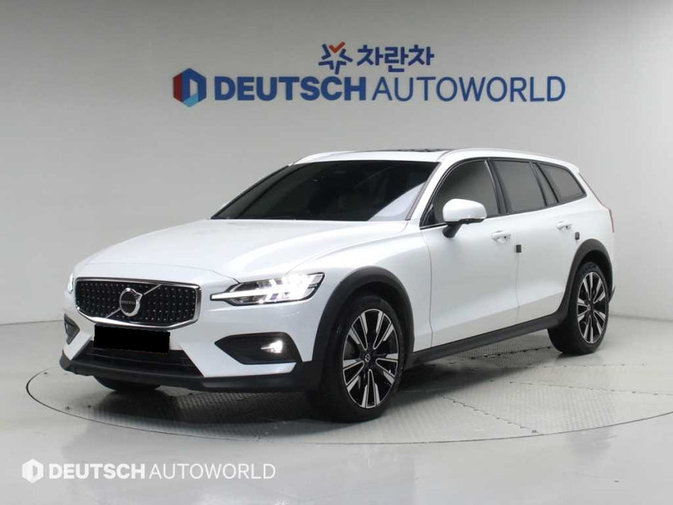 Volvo V60 — photo 01
