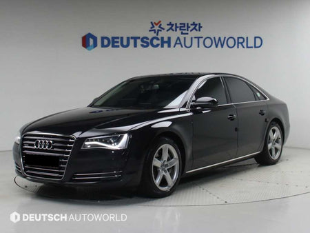 Audi A8 — photo 01