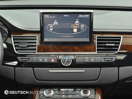Audi A8 — photo 14