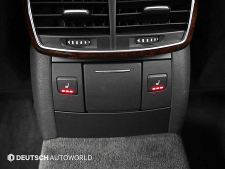 Audi A8 — photo 16