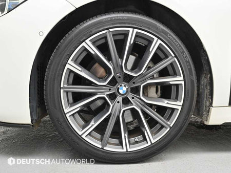 BMW 7-Series — photo 05