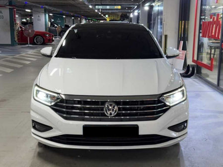 Volkswagen Jetta — photo 01