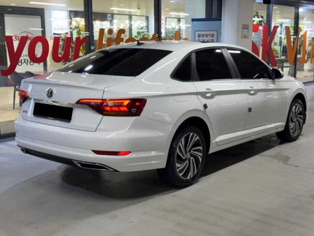 Volkswagen Jetta — photo 04