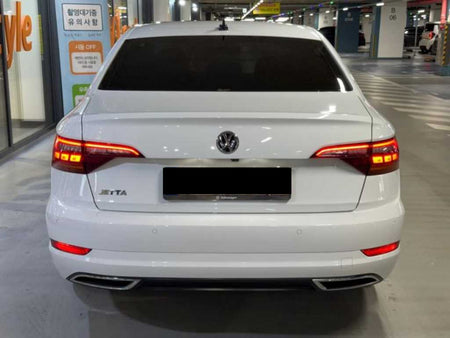 Volkswagen Jetta — photo 05