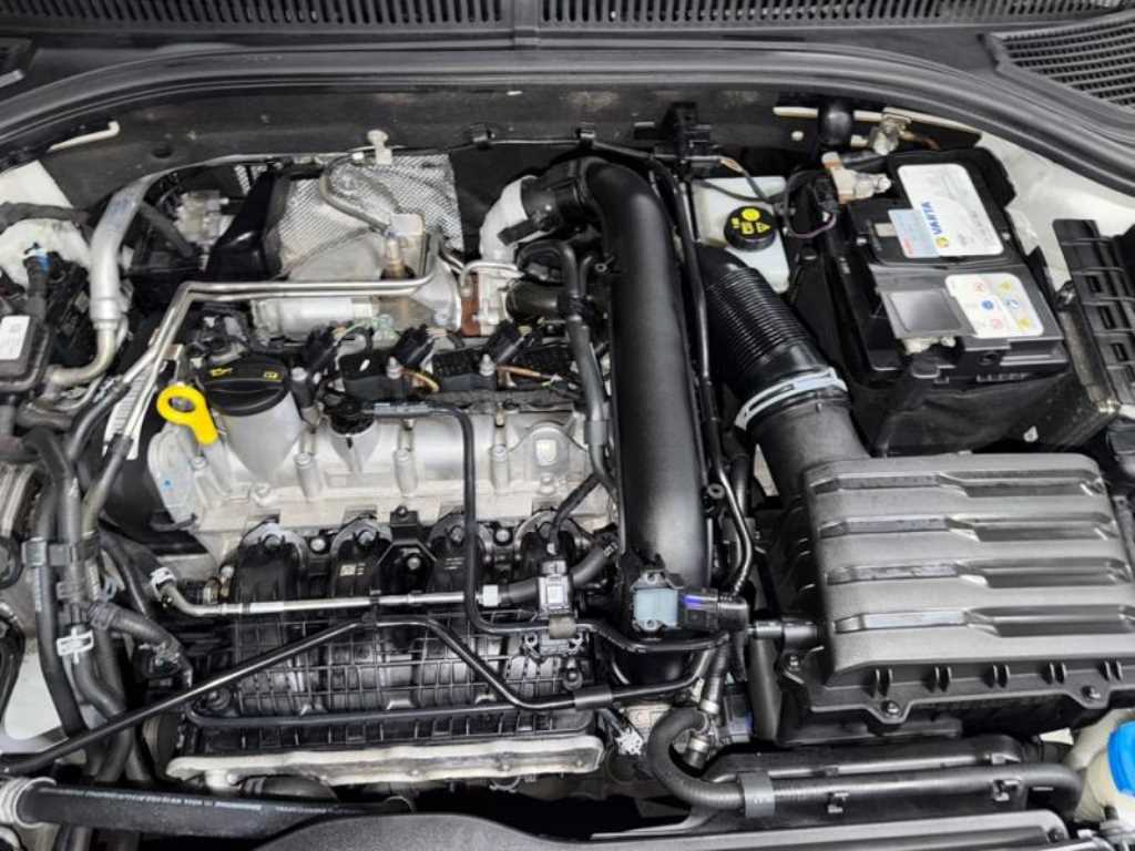 Volkswagen Jetta — photo 19