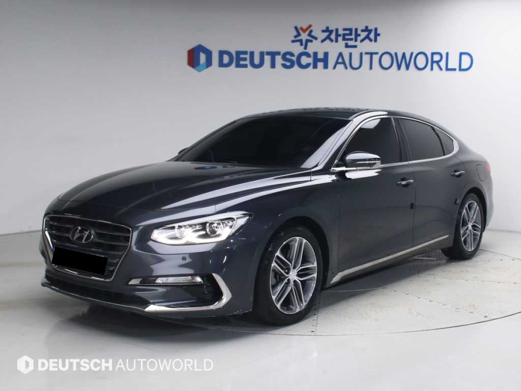 Hyundai Grandeur — photo 01