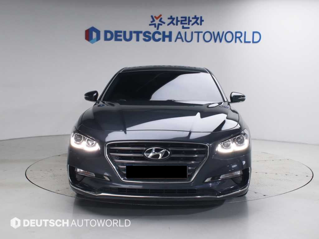 Hyundai Grandeur — photo 03