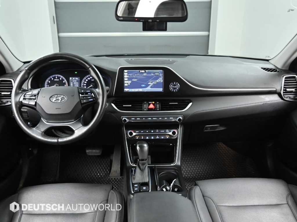 Hyundai Grandeur — photo 07
