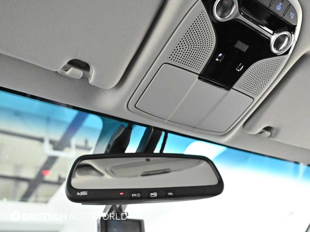 Hyundai Grandeur — photo 18