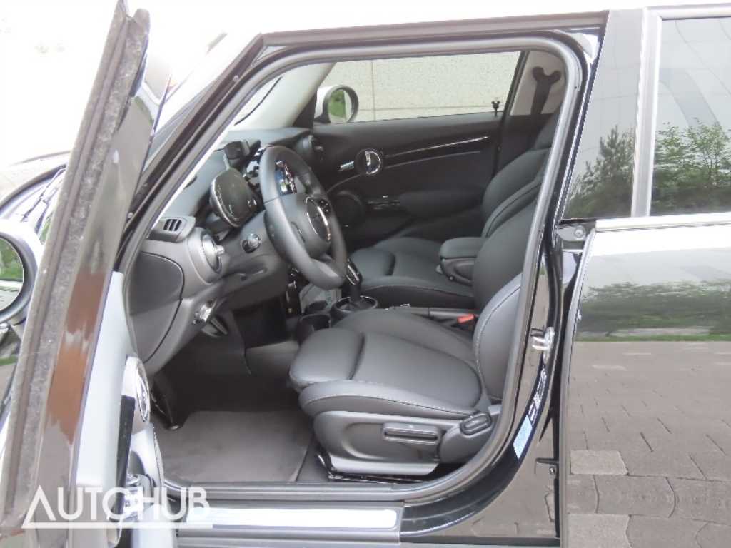 Mini Cooper — photo 14