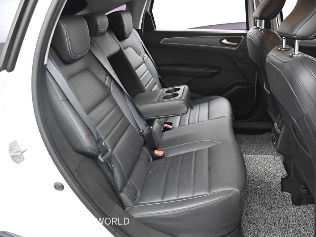 RENAULT XM3 — photo 09