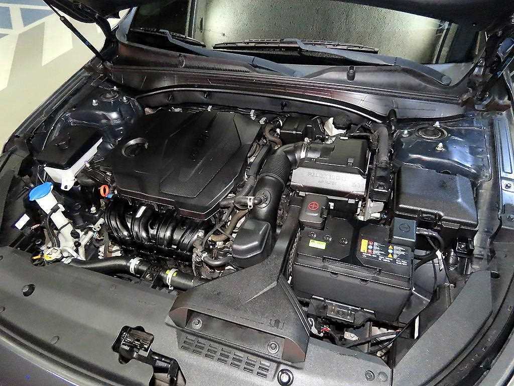 Kia K7 — photo 19