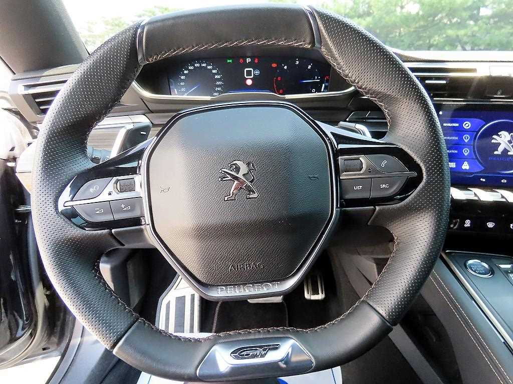Peugeot 508 — photo 08