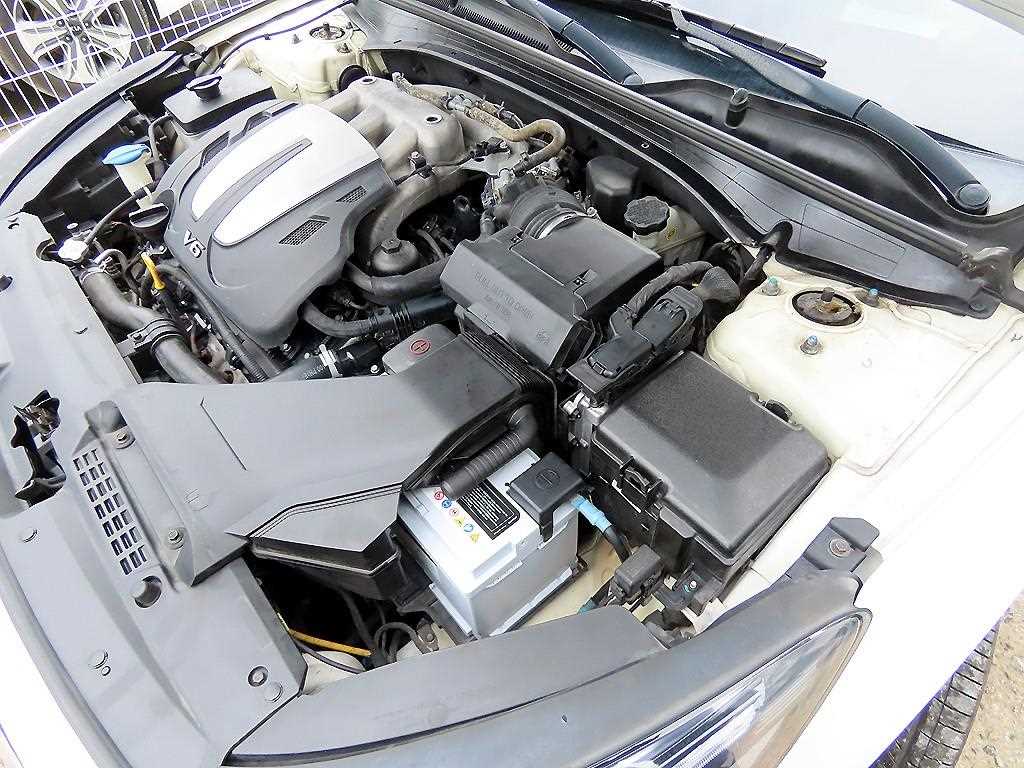 Kia K7 — photo 19
