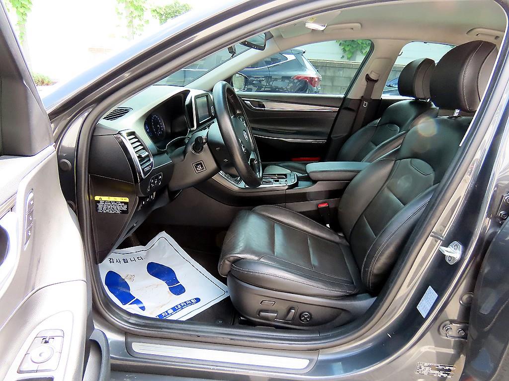 Hyundai Grandeur — photo 05