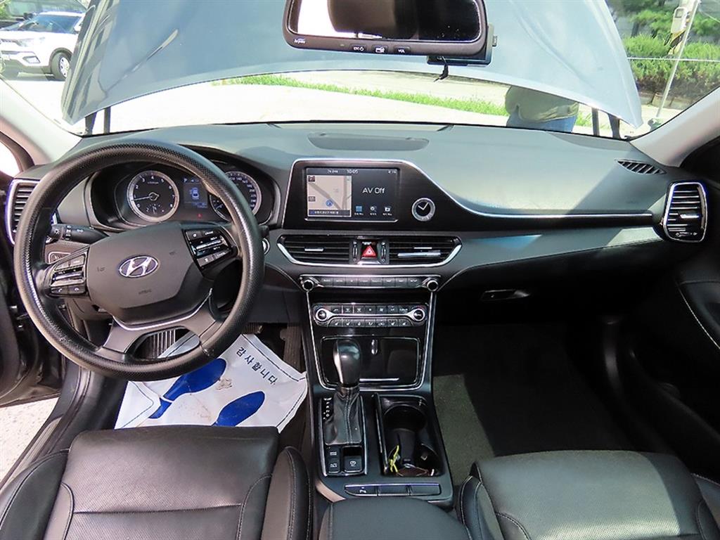 Hyundai Grandeur — photo 07