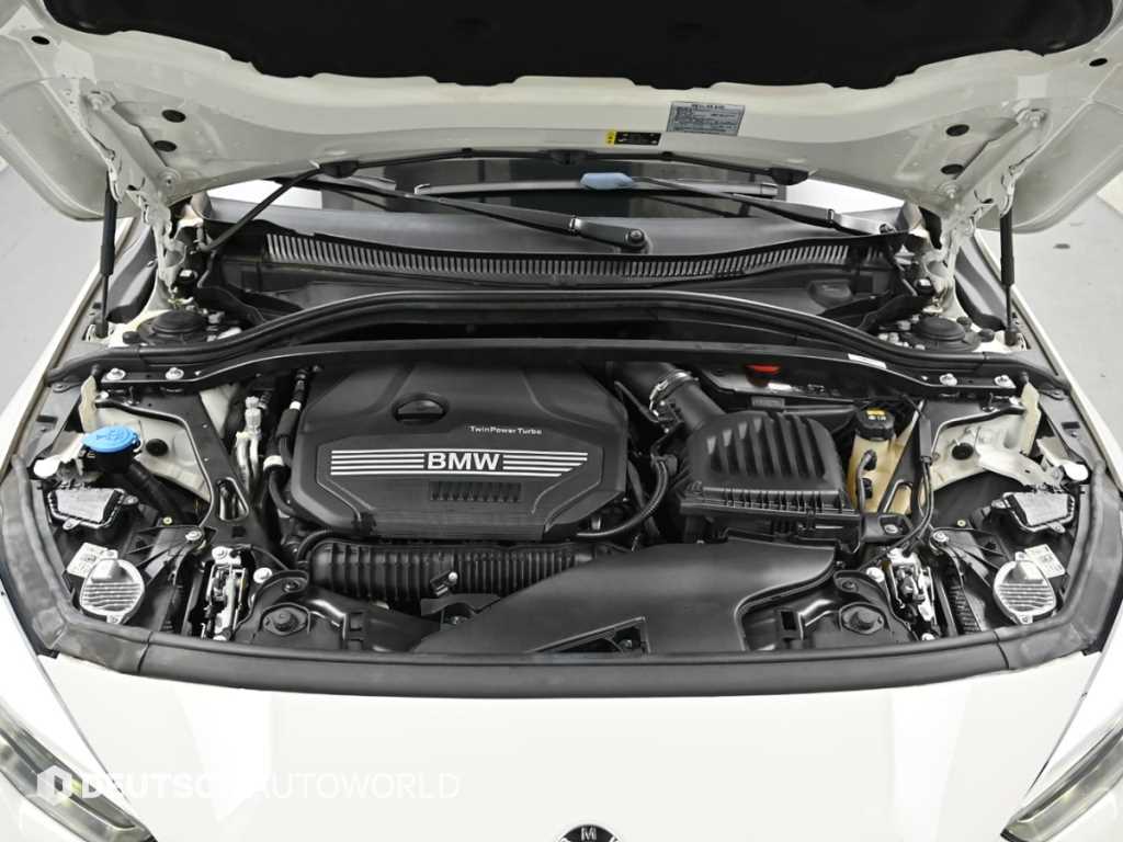 BMW 2-Series — photo 06