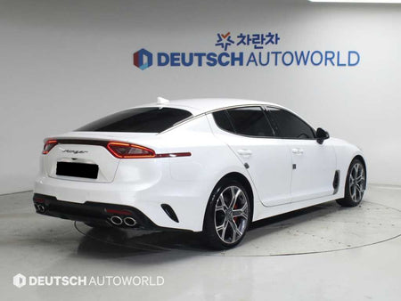 Kia Stinger — photo 02