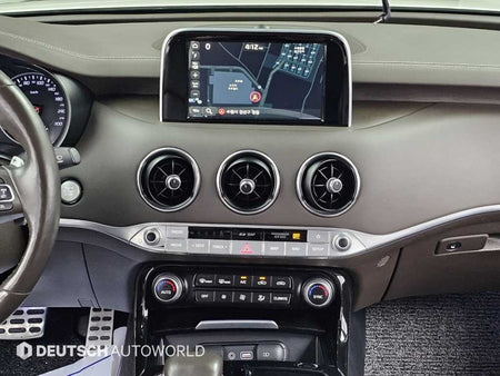 Kia Stinger — photo 14