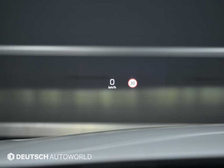 Mercedes-Benz E-Class — photo 16