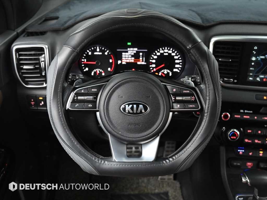 Kia Sportage — photo 11