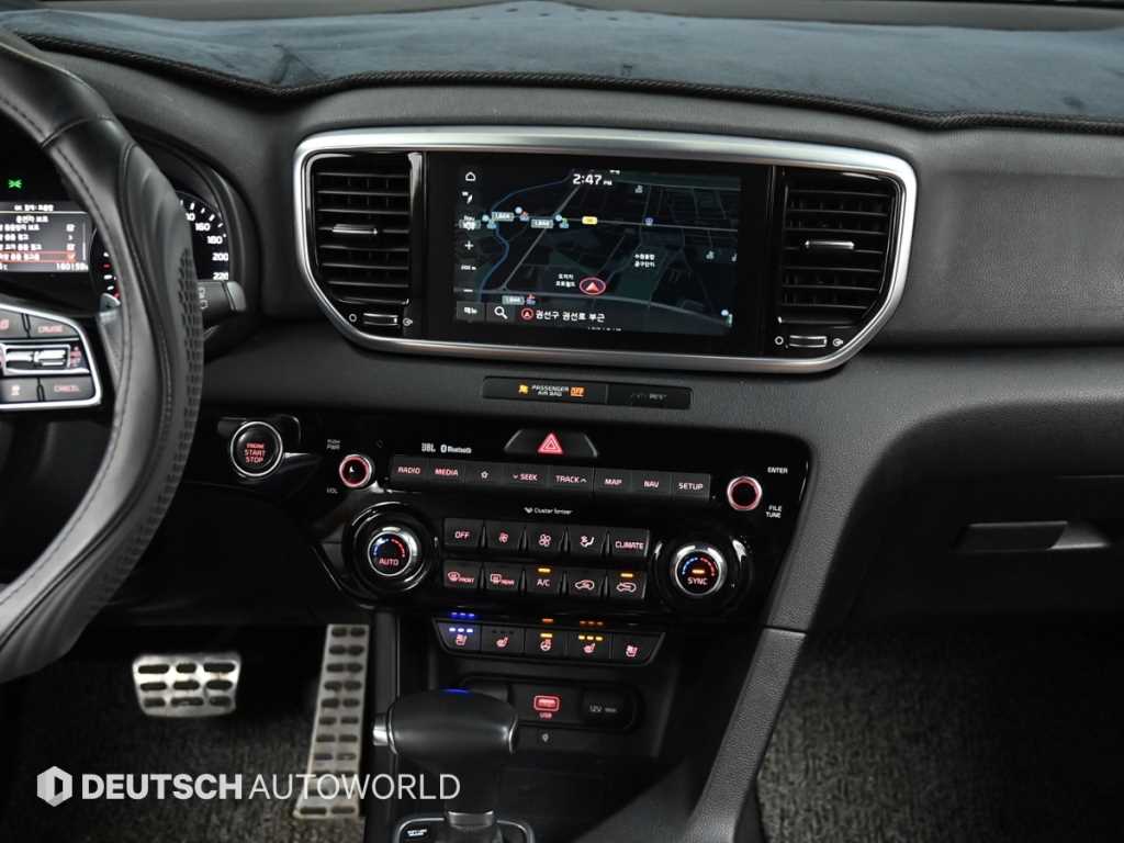 Kia Sportage — photo 12