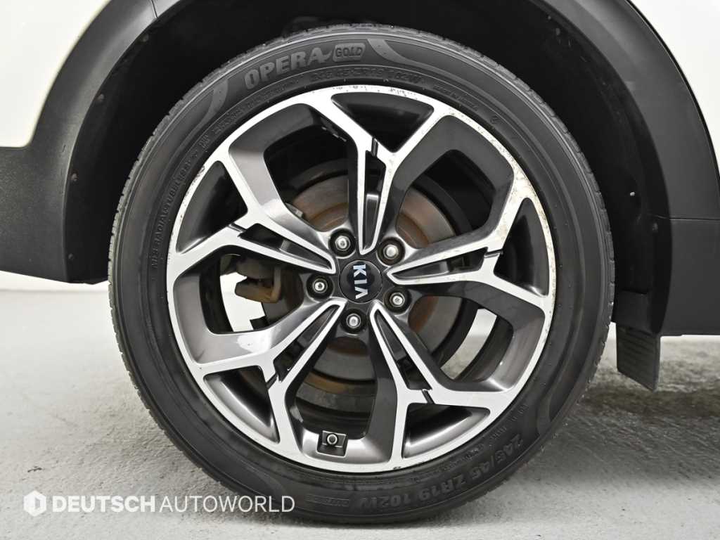 Kia Sportage — photo 19
