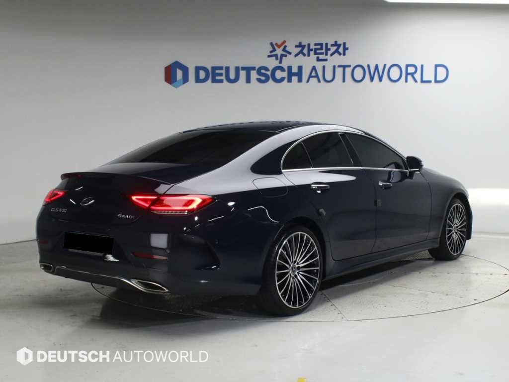 Mercedes-Benz CLS-Class — photo 03