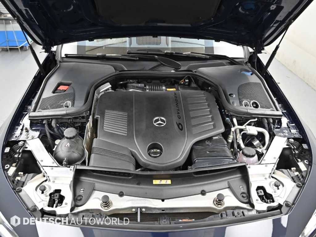 Mercedes-Benz CLS-Class — photo 07