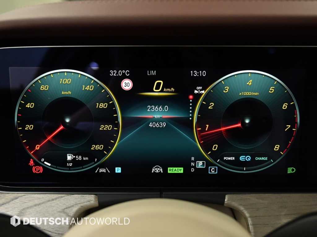Mercedes-Benz CLS-Class — photo 08