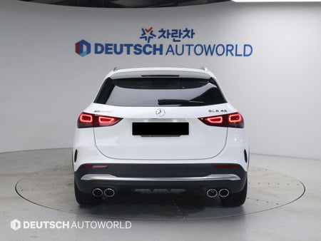 Mercedes-Benz GLA-Class — photo 04