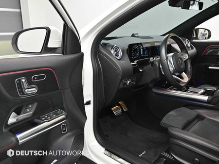 Mercedes-Benz GLA-Class — photo 11