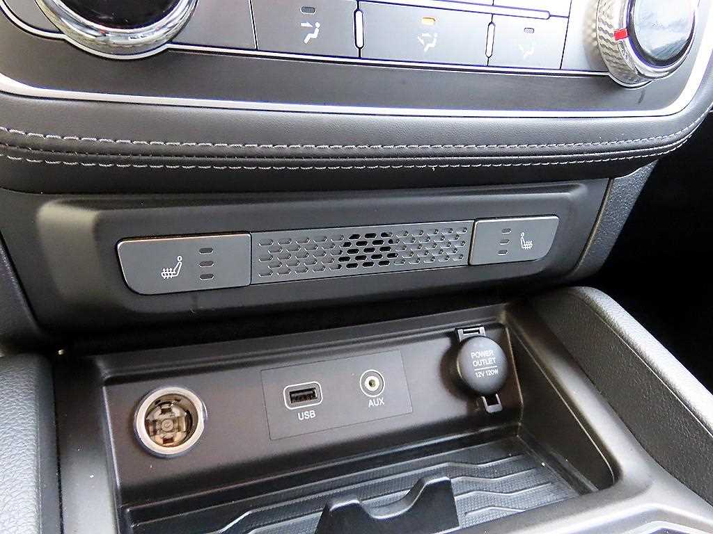 KGM Rexton Sports — photo 15